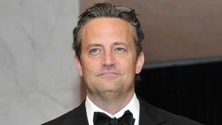 Metju Peri preminuo je 28. oktobra 2023. godine