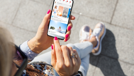 Taj sistem funkcioniše tiho i neprimetno. Mnogi korisnici nisu ni svesni da Facebook vodi evidenciju o njihovim aktivnostima na potpuno nepovezanim sajtovima