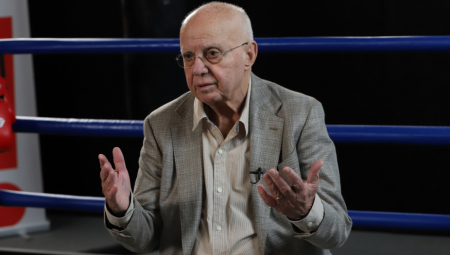 Poznati advokat Toma Fila poručio N1 i Novoj S da prestanu sa lažima: nema države na svetu u kojoj se napad na policiju ne kažnjava. Uhapšeni student i advokat nisu izuzetak od zakona.