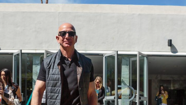 Džef Bezos