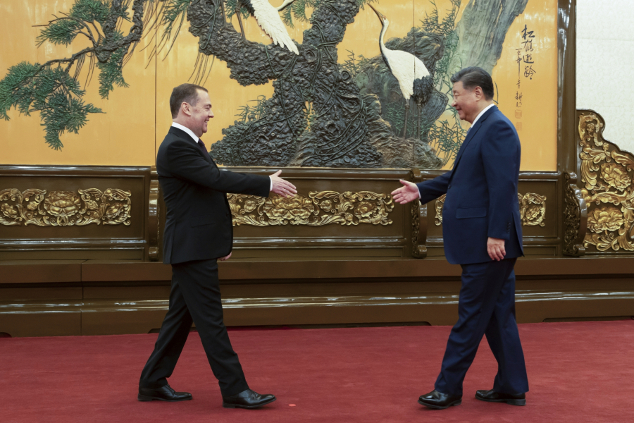 Dmitrij Medvedev i Si Đinping