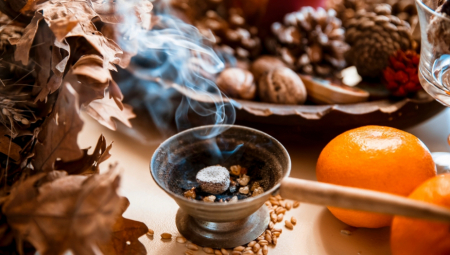 OVAJ POKLON NIKAKO NE NOSITE NA SVETOG NIKOLU Narodno verovanje kaže da donosi svađu i nesreću