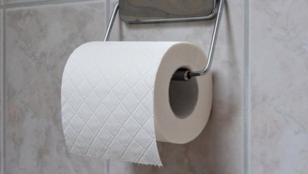 Sve više domaćinstava primenjuje praktične kućne trikove kako bi produžila svežinu hrane i rešila probleme u kuhinji