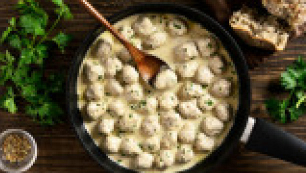 ćufte u bešamel sosu