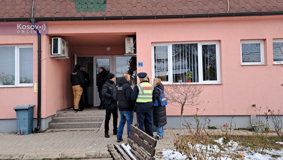 Kosovska policija zatvara srpske opštine