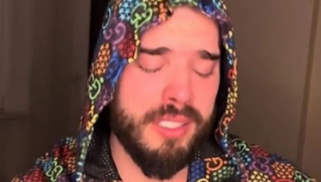 Kako je rekao na društvenim mrežama, došlo je vreme da zatvori poglavlje koje je trajalo više od deceniju