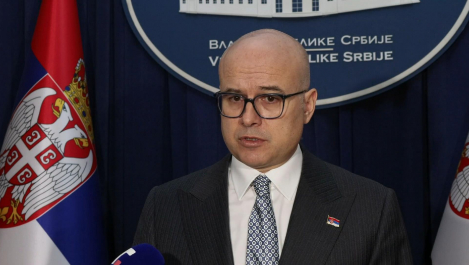 Obraćanje premijera Srbije Miloša Vučevića