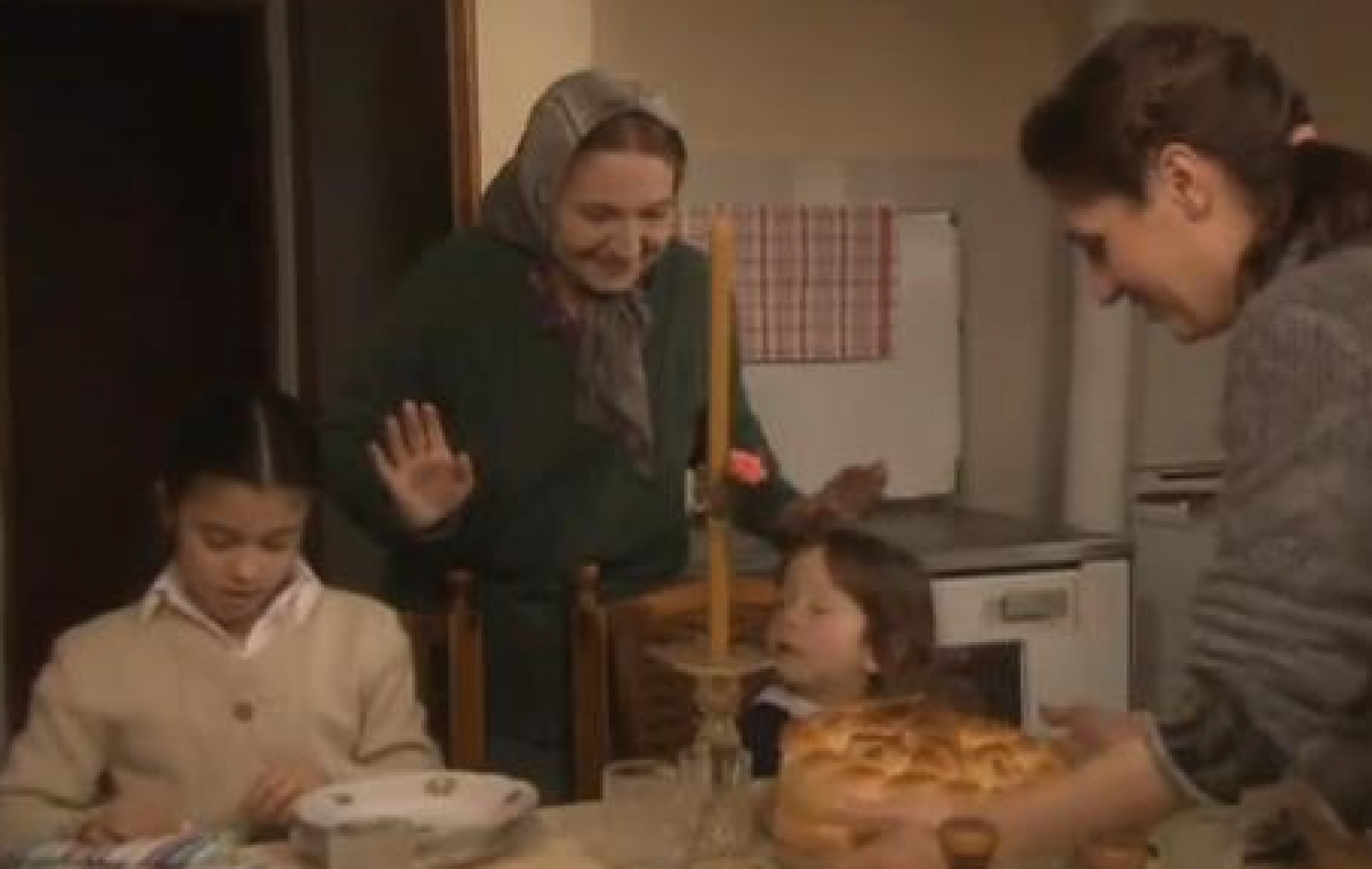 Selo Gori a baba se češlja