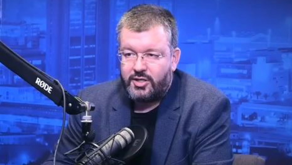 Prof Čedomir Antić