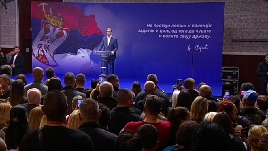 Predsednik Srbije u poseti Rasinskom okrugu: Trstenik je uz Vučića