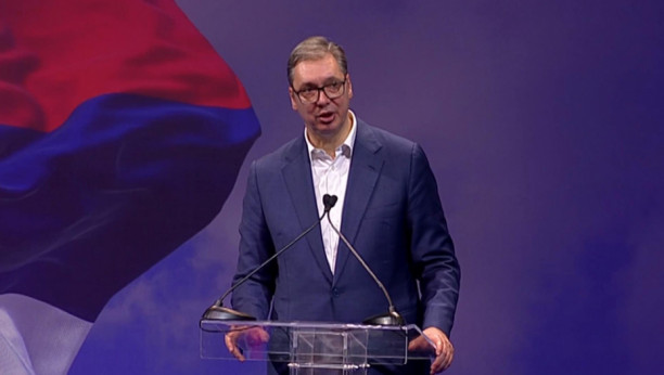 Predsednik Srbije u poseti Rasinskom okrugu: Trstenik je uz Vučića