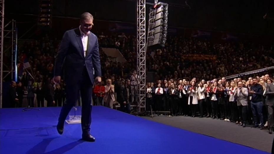 Predsednik Srbije u poseti Rasinskom okrugu: Trstenik je uz Vučića