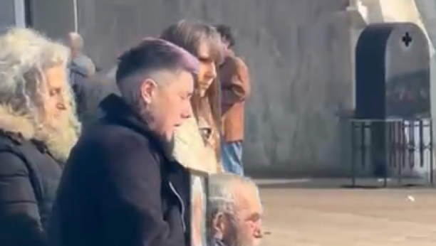 Sahrana Matorine majke