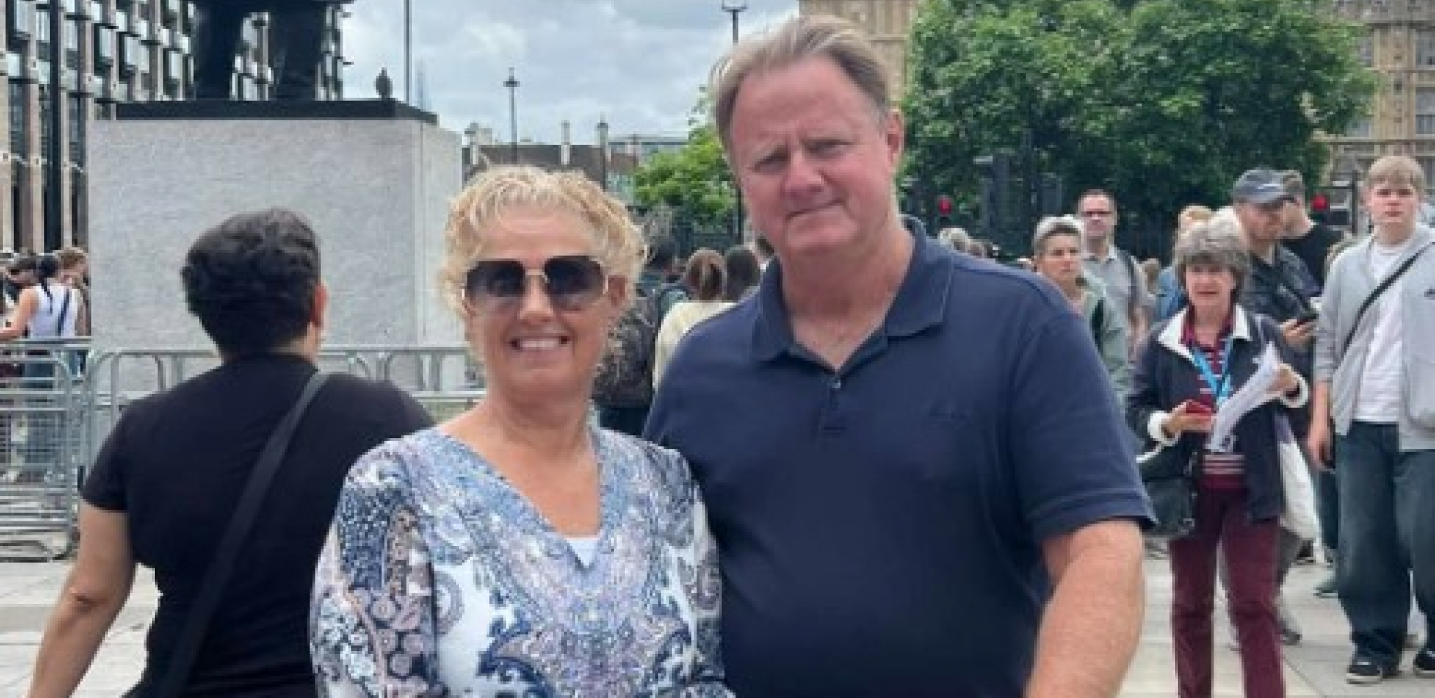 žena pronašla porodicu