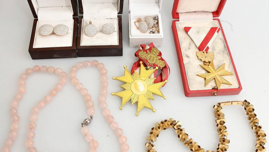 Marijana M. šamanka zaplena