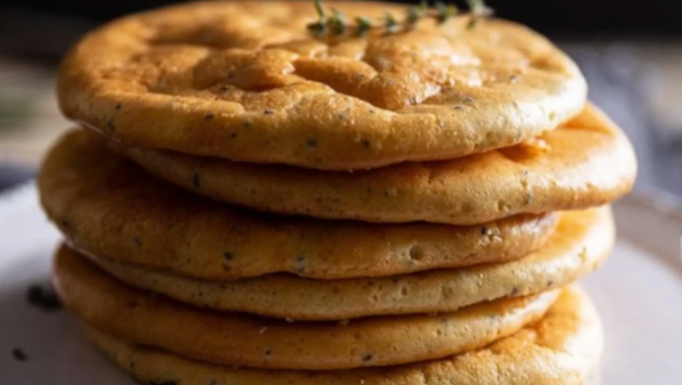 lepinje sa kačkavaljem