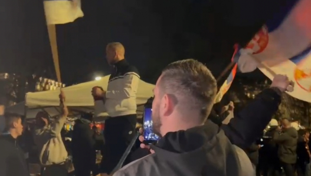 Studenti u Pionirskom parku