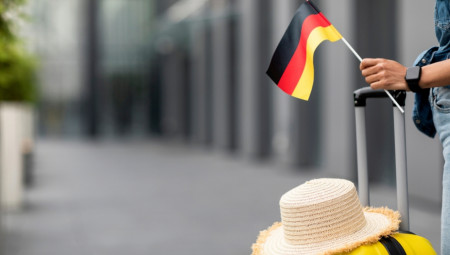 Više od 17 miliona ljudi u Nemačkoj ne može da priušti sedmodnevno letovanje, pokazuje statistika. Najugroženiji su samohrani roditelji i velike porodice.