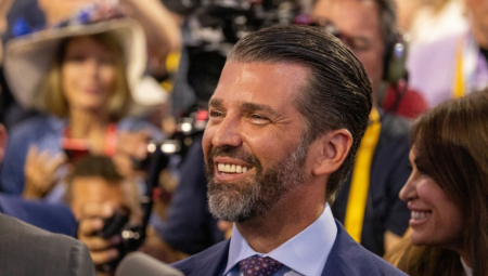 LEDENI TUŠ ZA UKRAJIINU Trampov sin zapretio Kijevu, otkrio ŠOK detalje