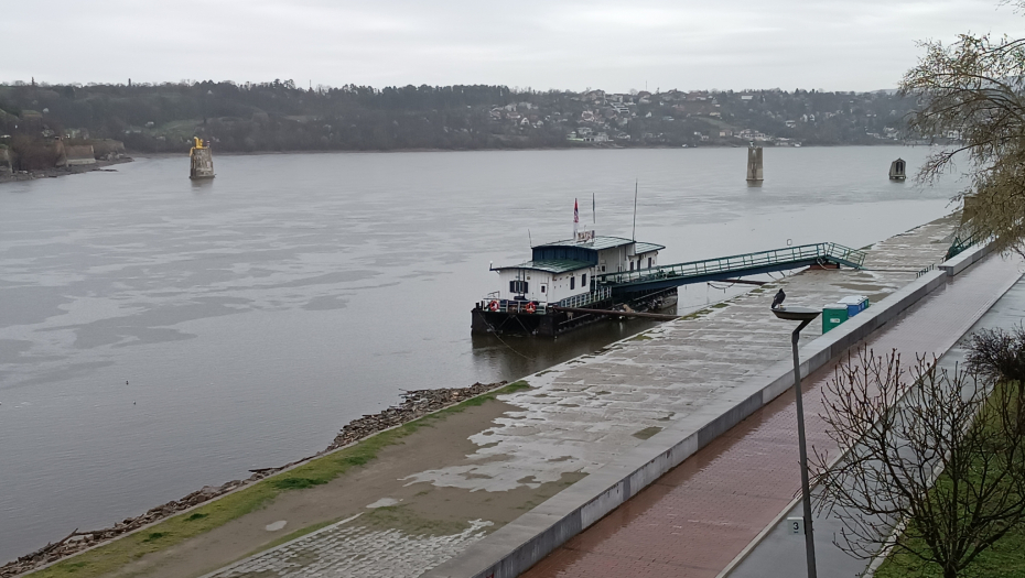  Rekordno nizak vodostaj Dunava 