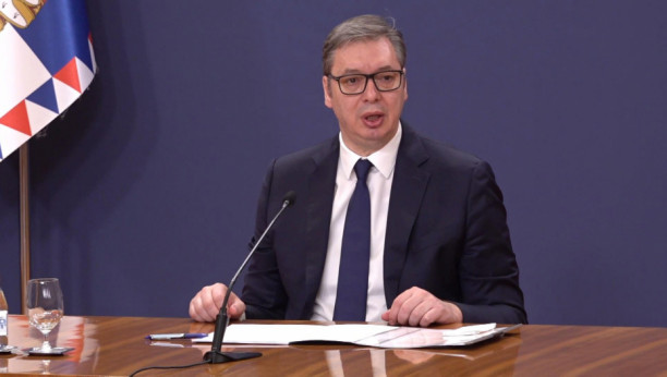 Aleksandar Vučić se obraća naciji
