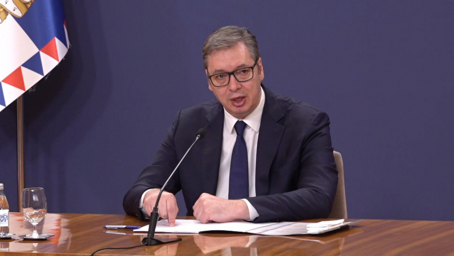 Aleksandar Vučić se obraća naciji