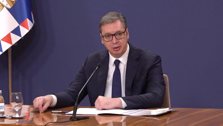 Aleksandar Vučić se obraća naciji