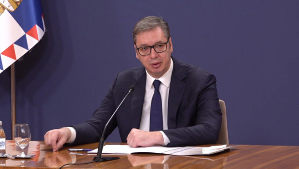 Aleksandar Vučić se obraća naciji