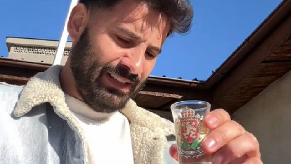 Amerikanac proba rakiju