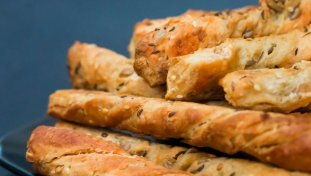 štapići sa maslinama