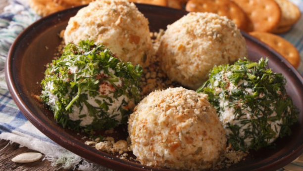 kuglice sa sirom i slaninom