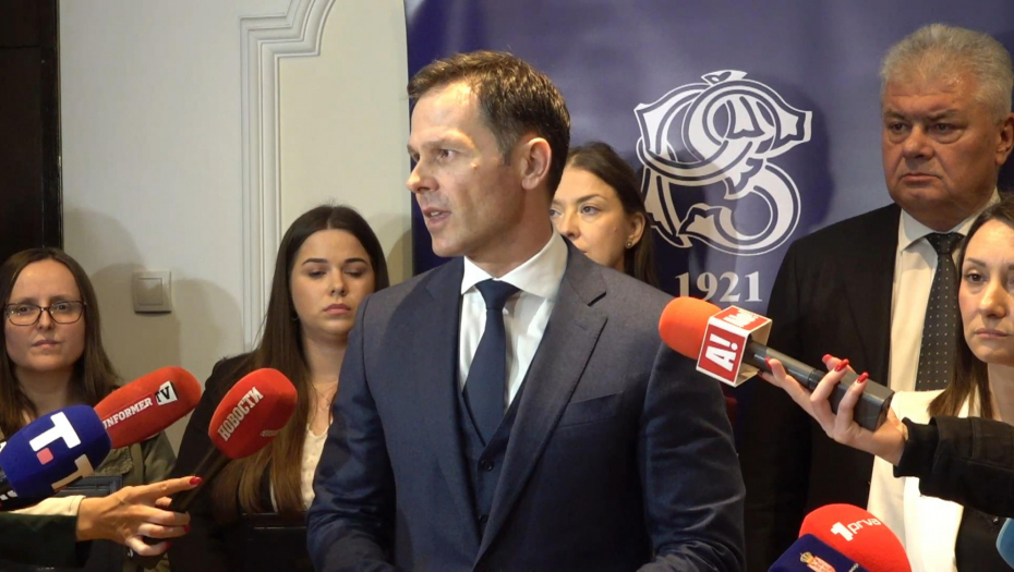 Siniša Mali na potpisivanju ugovora o kreditima za mlade sa Bankom Poštanska štedionica