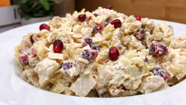 pileća salata sa susamom