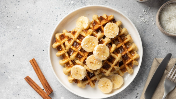 bakin kolač sa cimetom