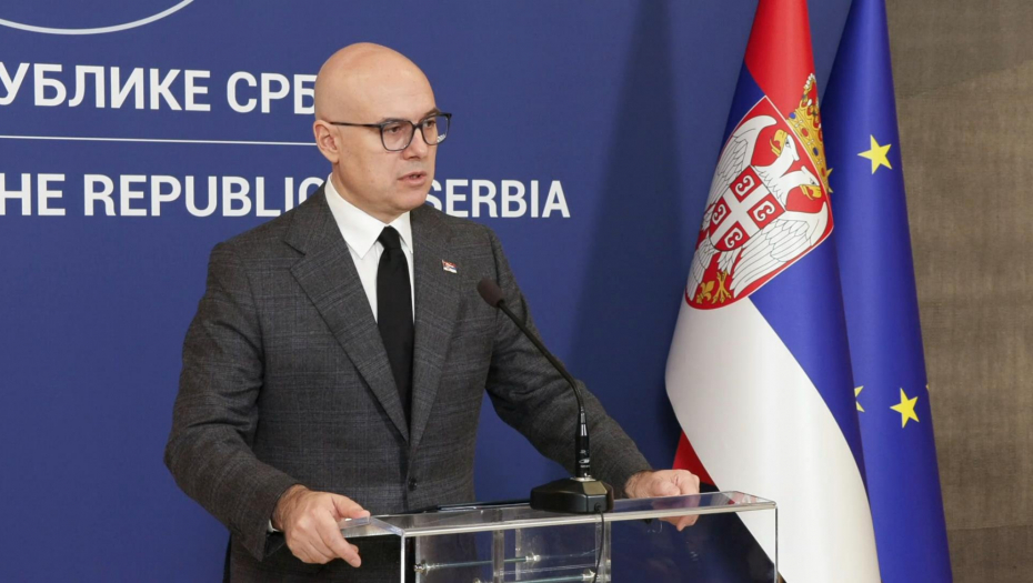 Miloš Vučević na potpisivanju ugovora o razvoju veštačke inteligencije