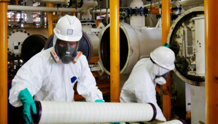 Iranske vlasti bi mogle da ojačaju vojni ofanzivni potencijal zemlje koristeći dokumenta iz oblasti razvoja nuklearne energije u Izraelu, do kojih je došla iranska obaveštajna služba, izjavio je danas iranski ministar obaveštajnih poslova Ismail Hatib.