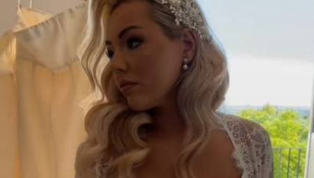 Danijela Olivija Lajt (30) otputovala je u Marbelju, Španiju, kako bi se udala za svog partnera Džejmija Lajta (35)