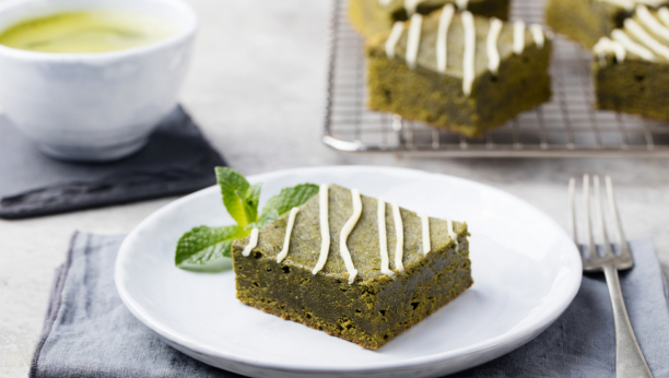 kolač sa pistaćima