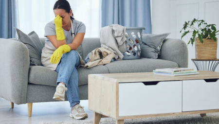 Ništa manje nije važna ni energija kuće, zato se praktikuje drevni ritual čišćenja podova sa solju