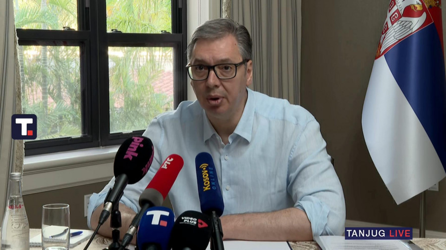 Predsednik Vučić se obraća iz Vašingtona