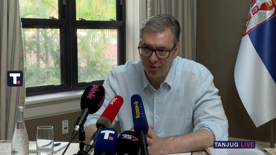 Predsednik Vučić se obraća iz Vašingtona