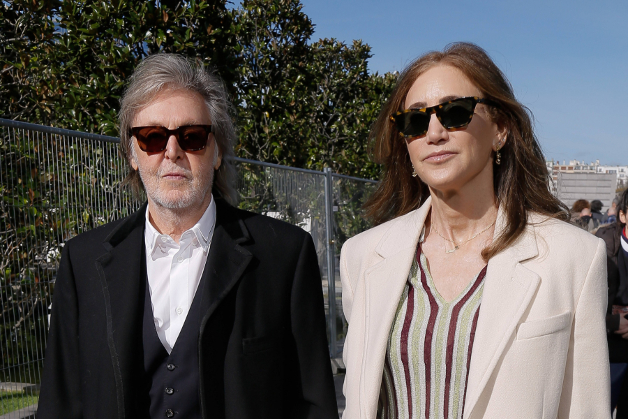 Pol Makartni sa ženom