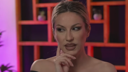 Srećno je zaljubljena