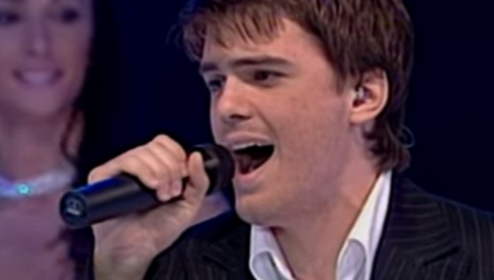 Dušan se uvek držao svog pravca i nije skliznuo u komercijalne vode