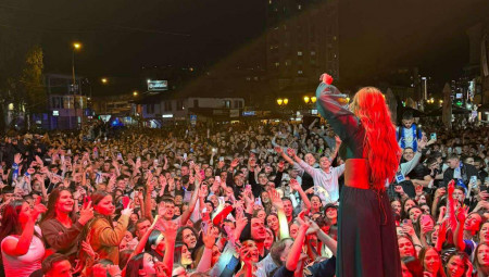 Tea Tairović peva pred više od 30.000 ljudi