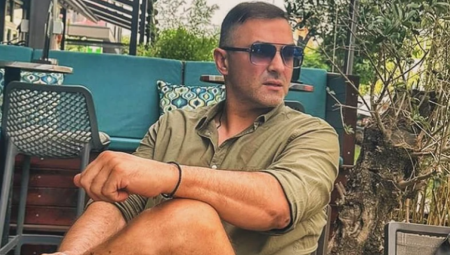 Povukao se iz javnog života, pa se oprobao u novom zanimanju