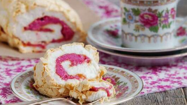 beze rolat sa malinama