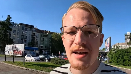 Srbija se godinama suočava s brojnim predrasudama kada je u pitanju turizam - mnogi stranci smatraju da je ovde opasno, da gradovi nisu bezbedni i da “nema šta da se vidi”