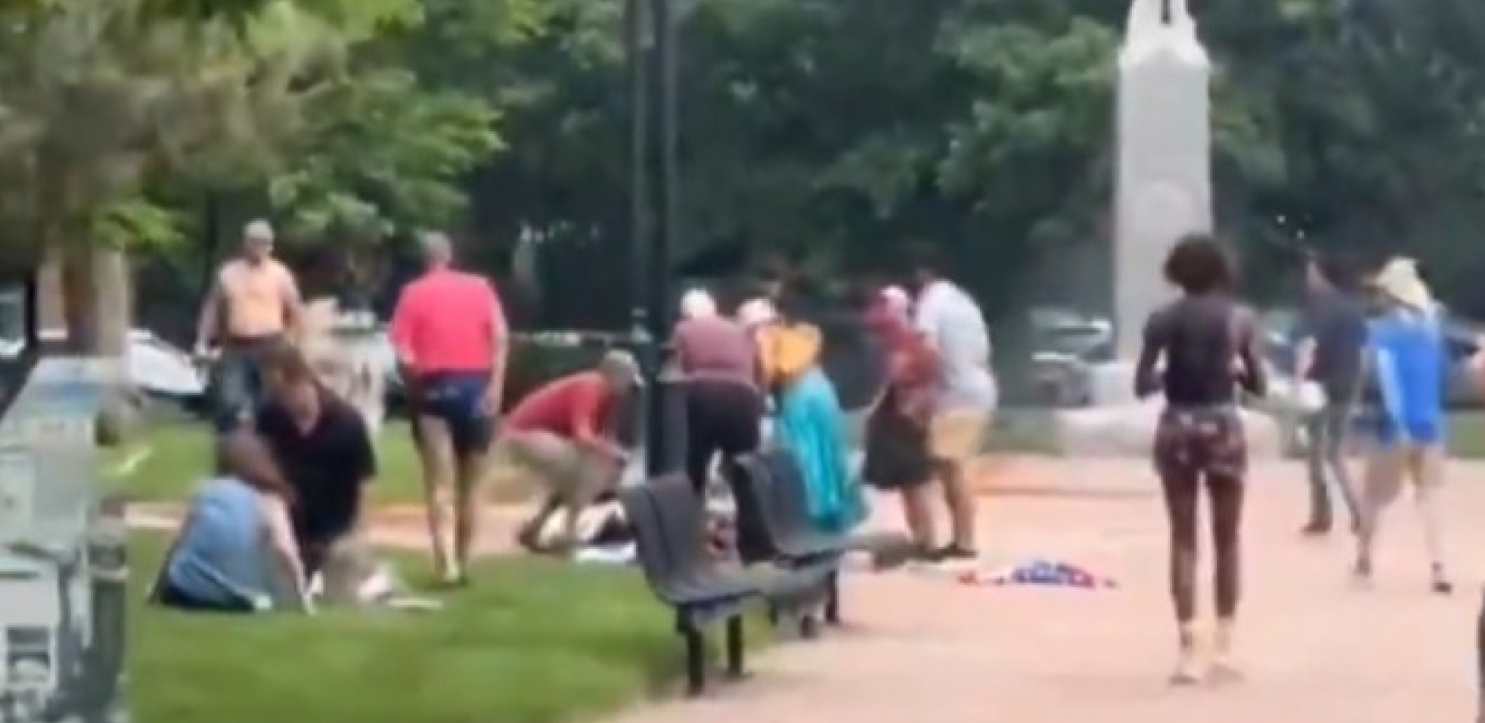 Printscreen/X/ Shirion Collective