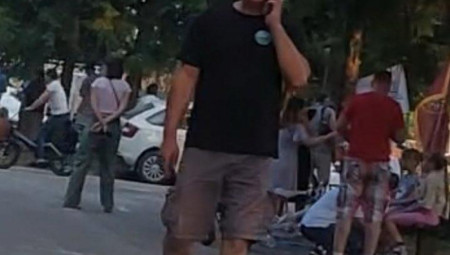 Ministarstvo informisanja i telekomunikacija najoštrije je večeras osudilo fizički i verbalni napad na novinarku Draganu Ćendić, koji se dogodio u nedelju u Kosjeriću nakon lokalnih izbora u tom gradu.